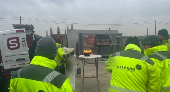 Opleiding blussen van kleine brandjes